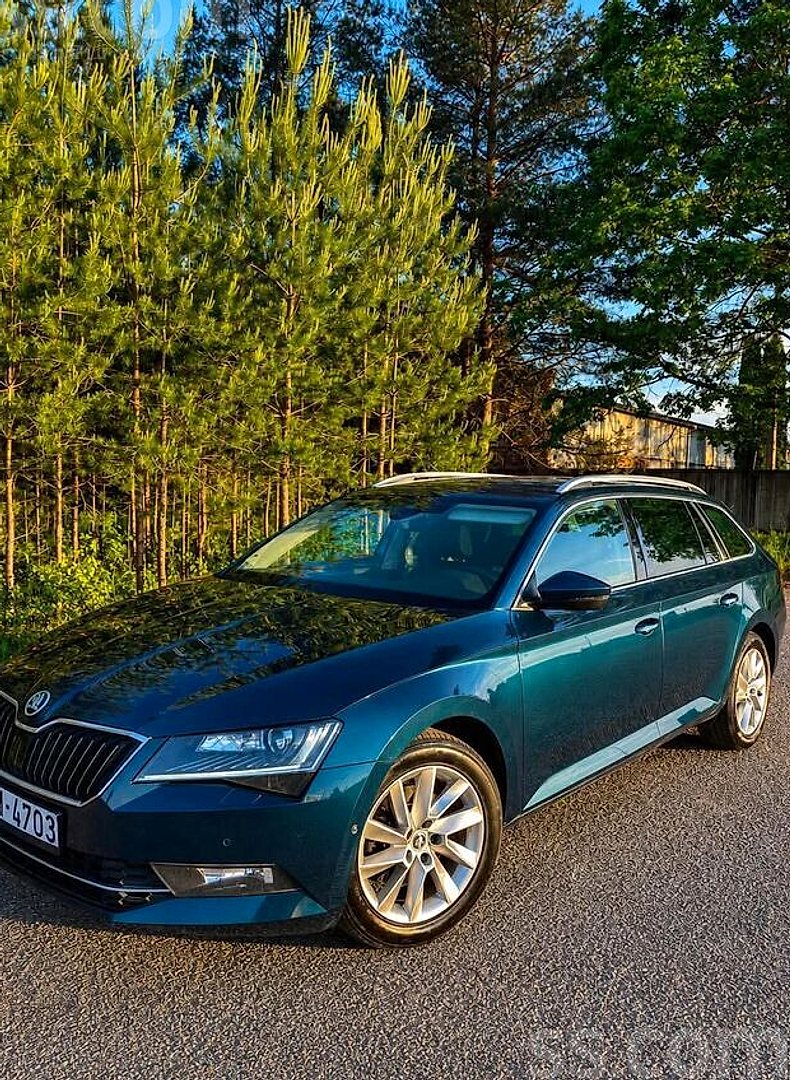 Škoda Superb — foto 2