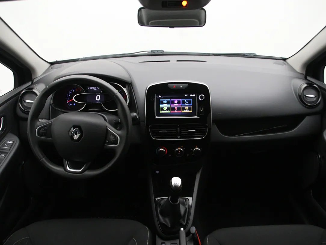 Renault Clio — foto 3