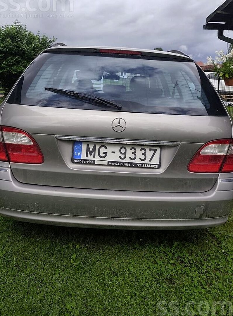 Mercedes-Benz E280 — foto 4
