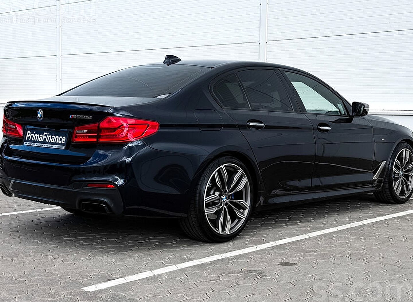 BMW 550 — foto 2