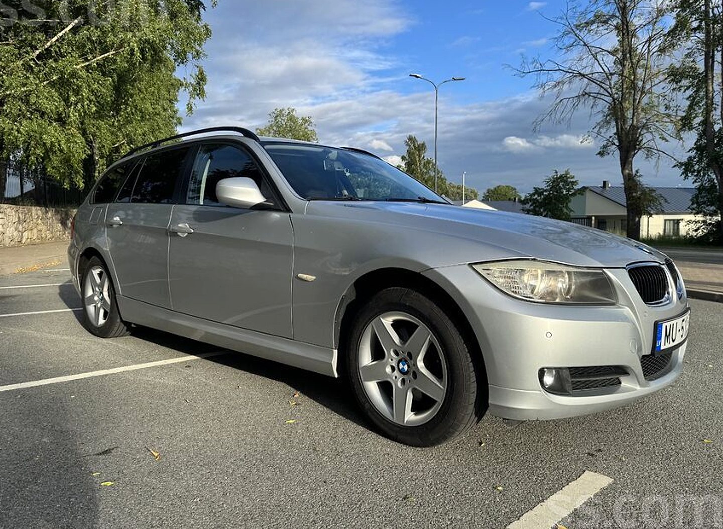 BMW 318 — foto 2