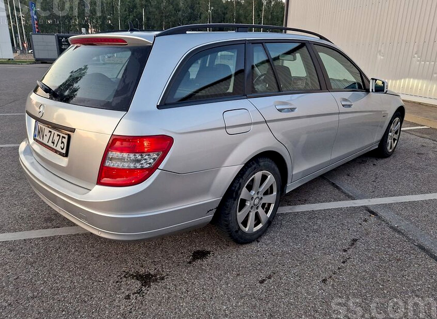 Mercedes-Benz C200 — foto 4