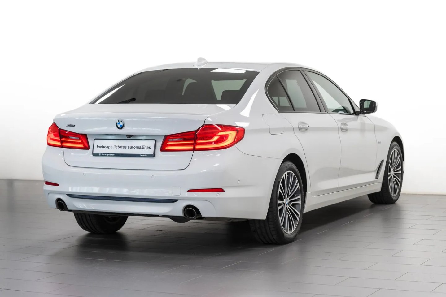 BMW 520 — foto 4