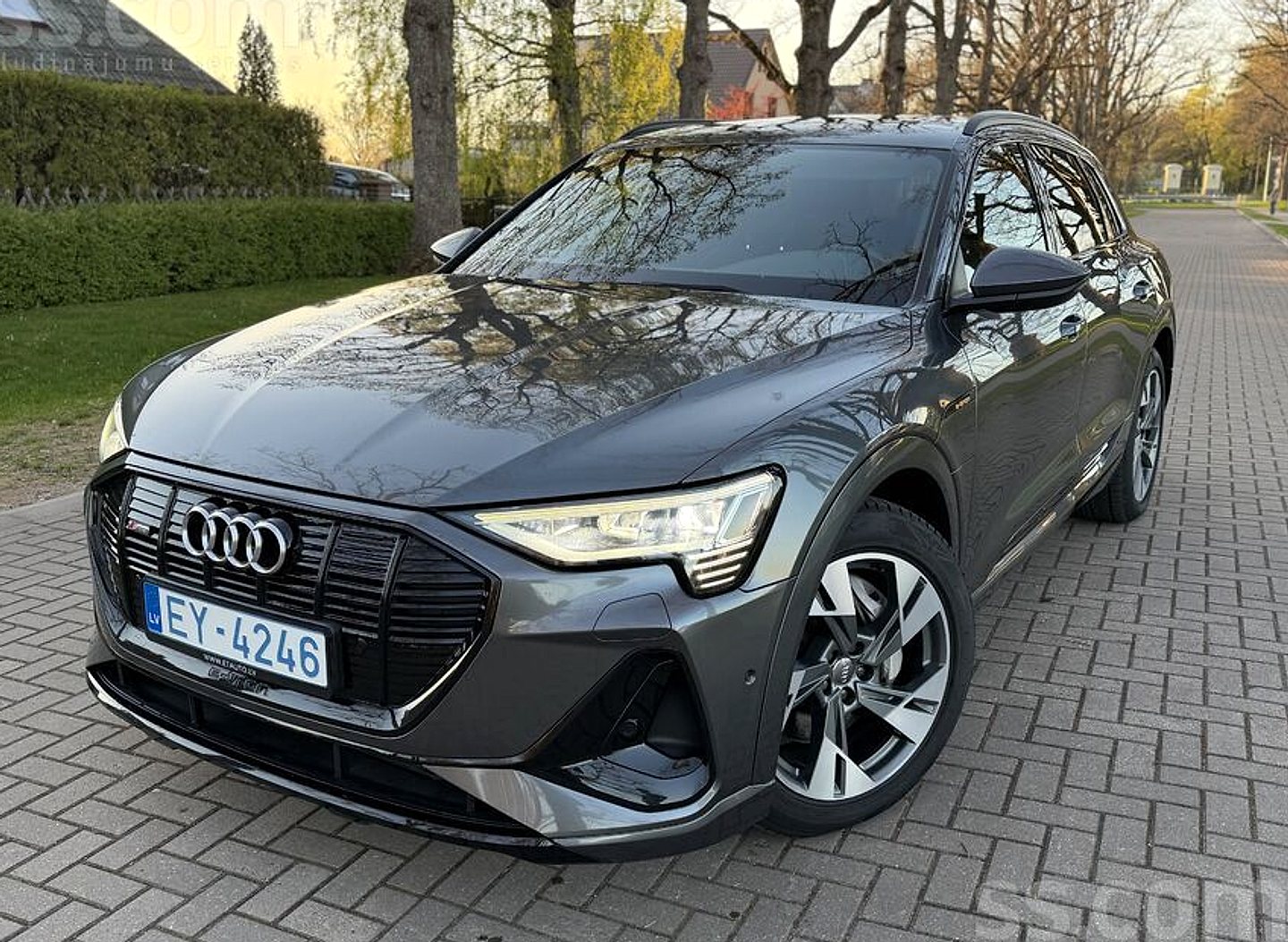 Audi E-tron, 2020. gads