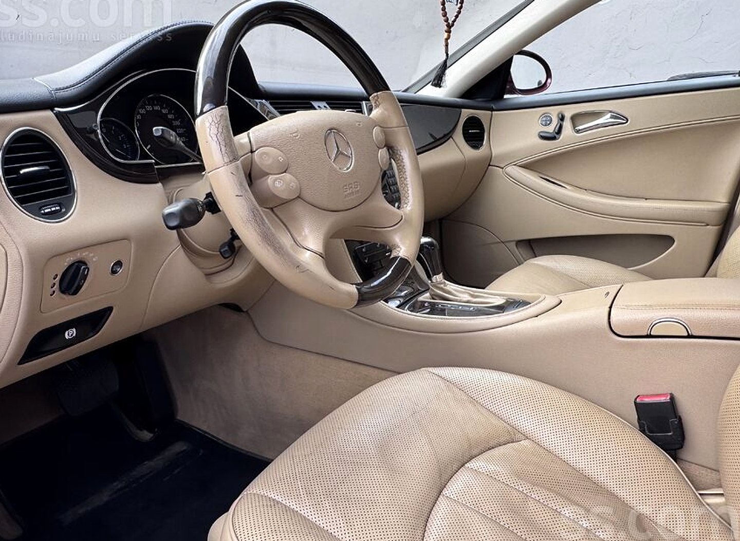 Mercedes-Benz CLS350 — foto 6