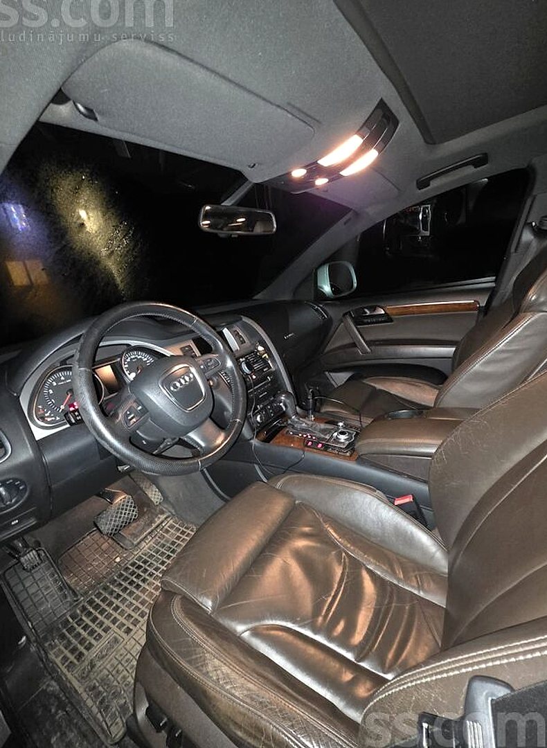 Audi Q7 — foto 6