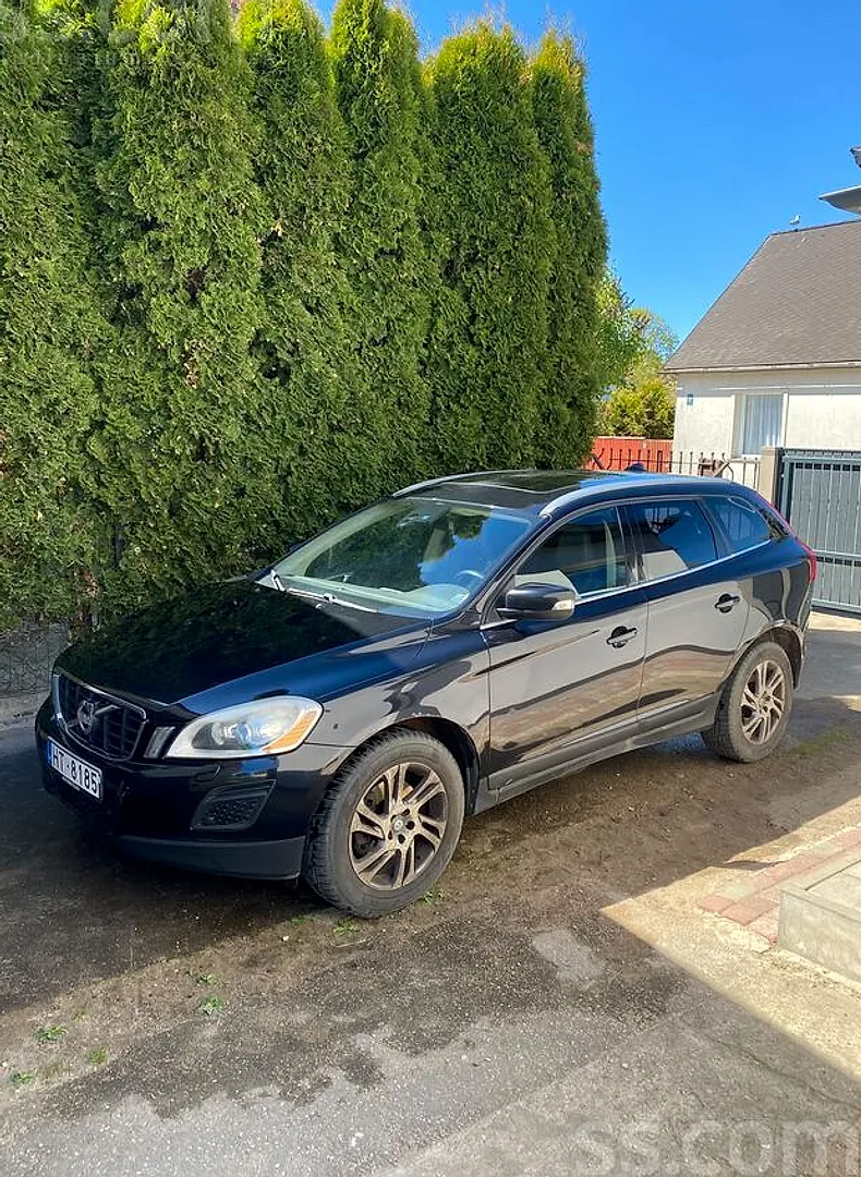 Volvo XC 60, 2011. gads