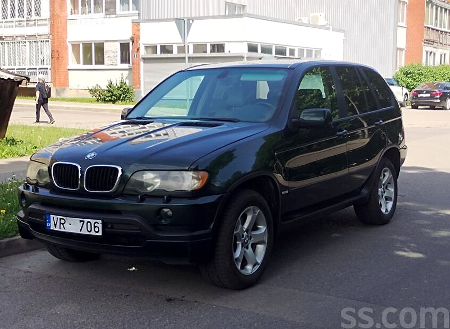 BMW X5 — foto 3