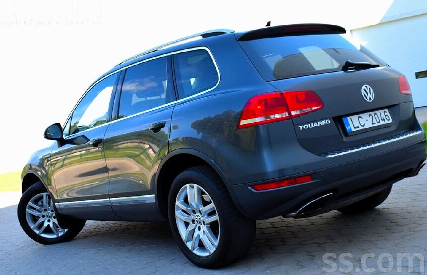 Volkswagen Touareg — foto 4