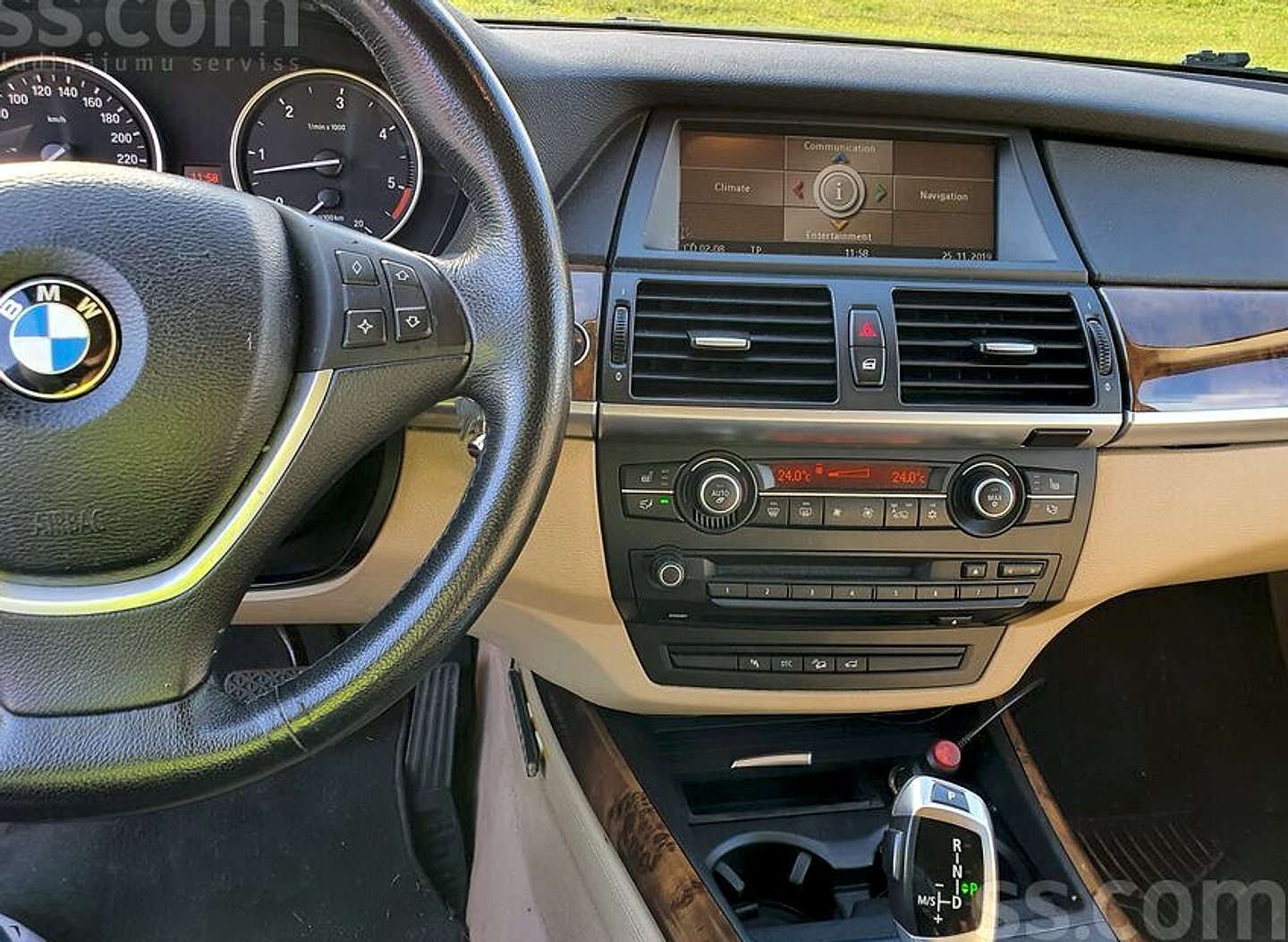 BMW X5 — foto 2