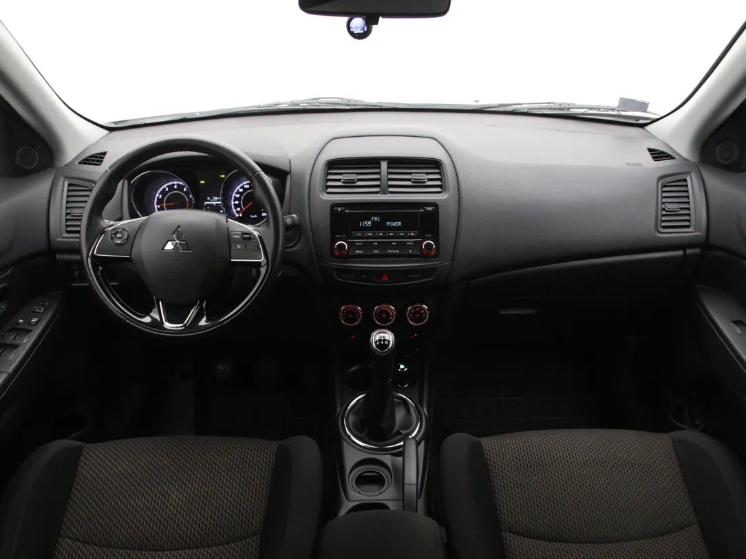 MITSUBISHI Asx — foto 3