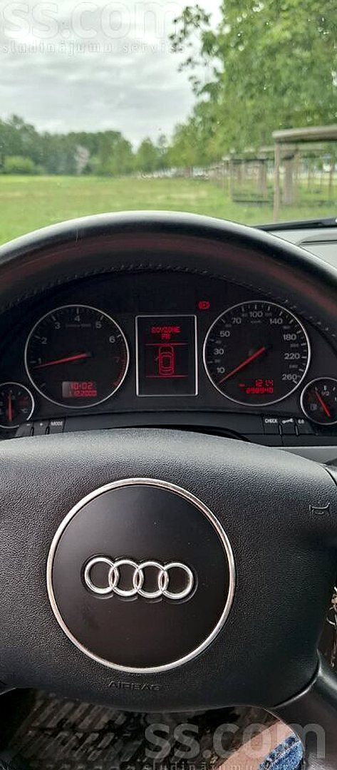 Audi A4 — foto 5