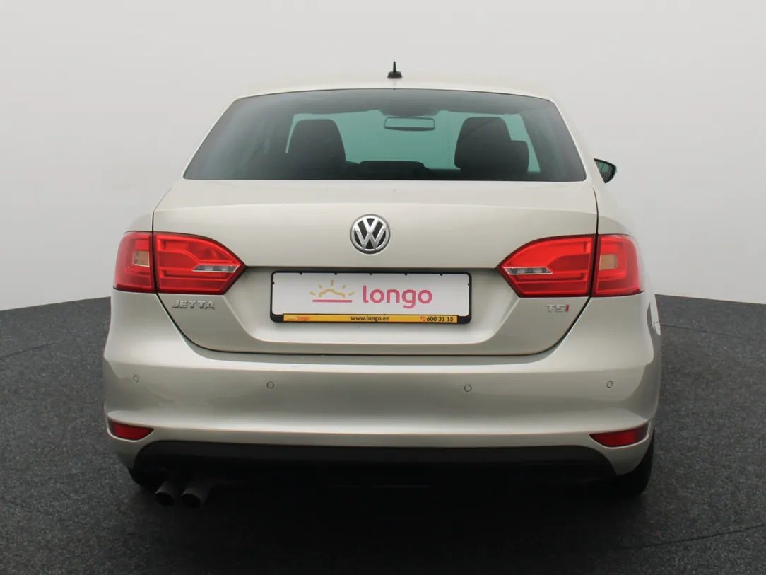 Volkswagen Jetta — foto 6