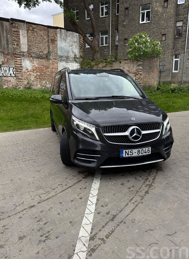 Mercedes-Benz V300, 2019. gads