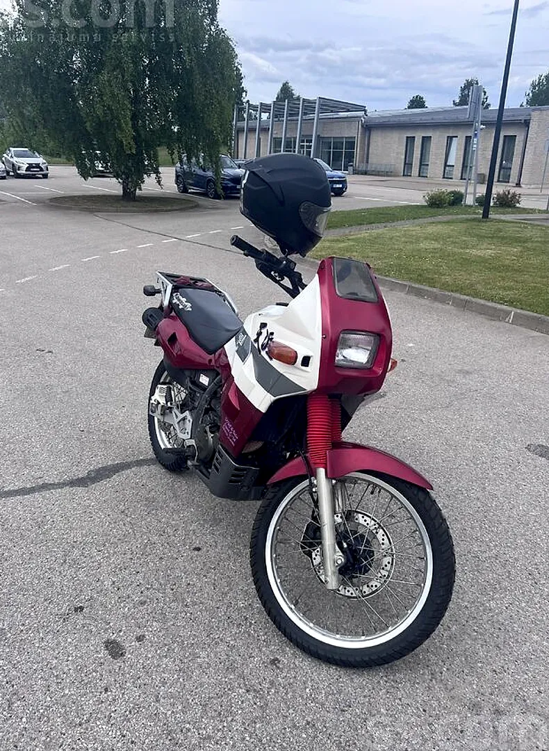 Kawasaki Klr 650 tengai, 1992. gads