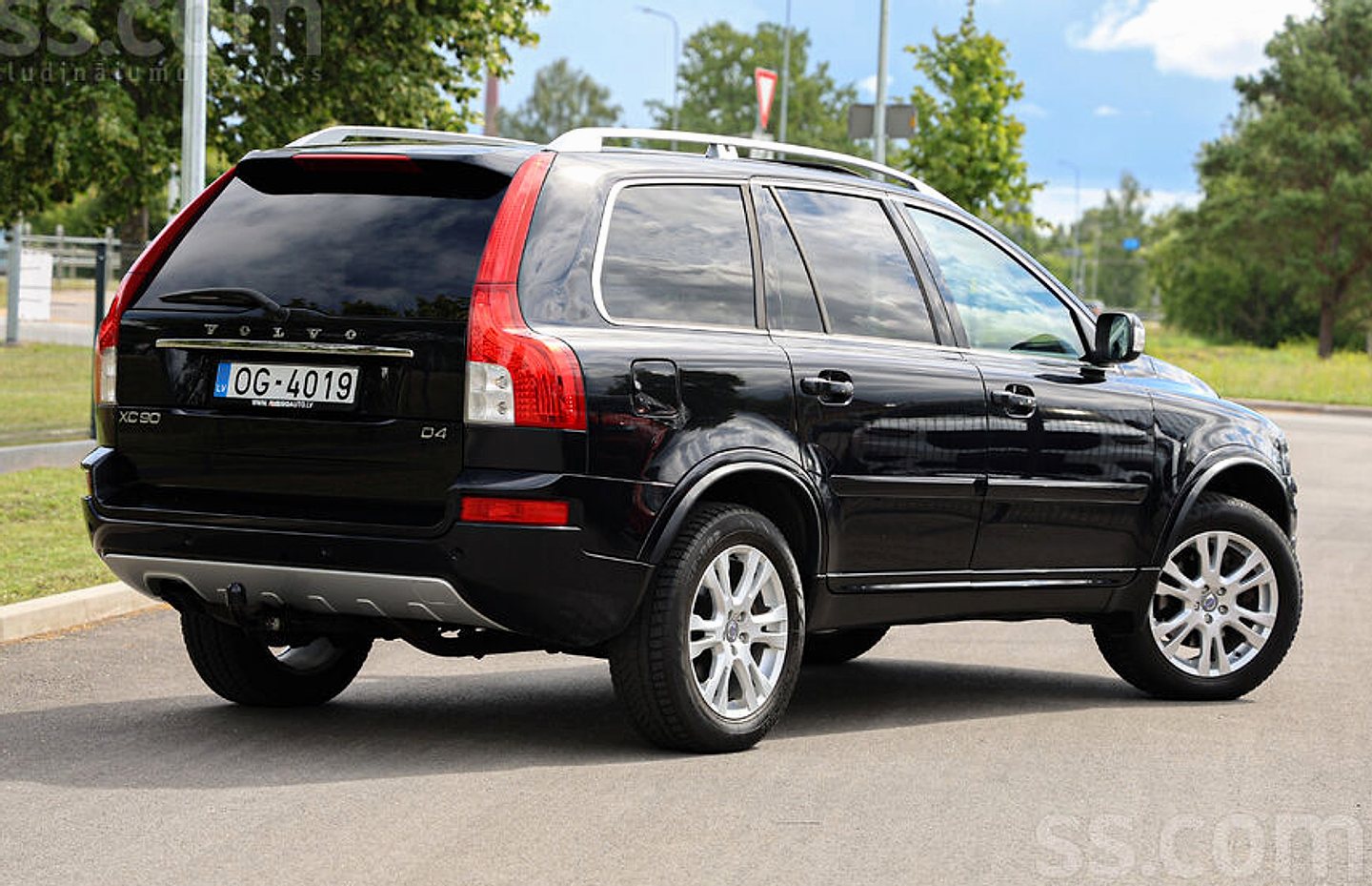 Volvo XC 90 — foto 3