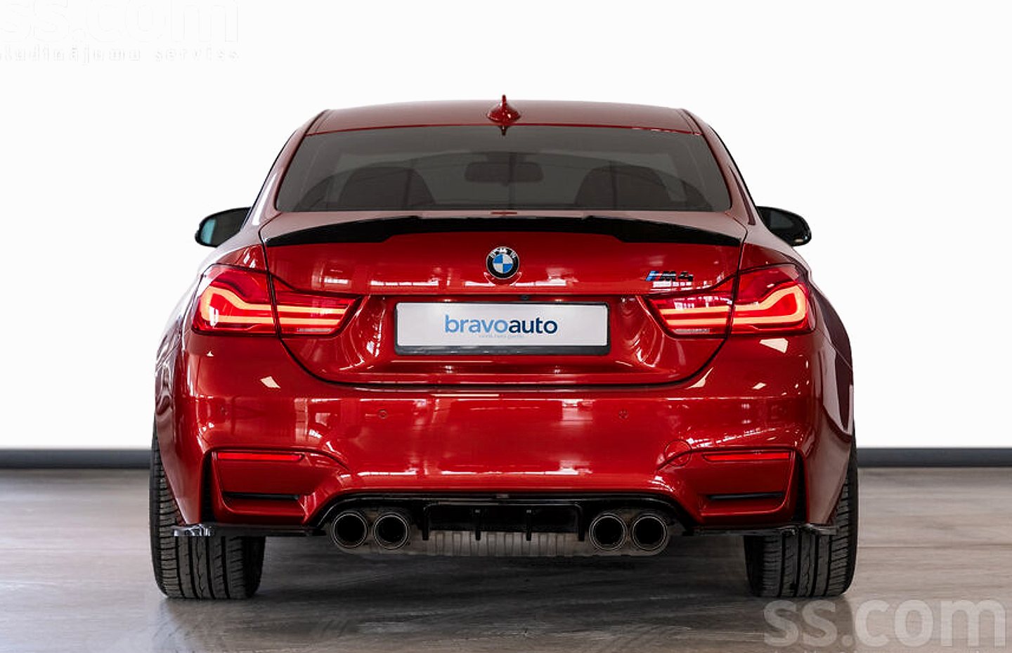BMW M4 — foto 5