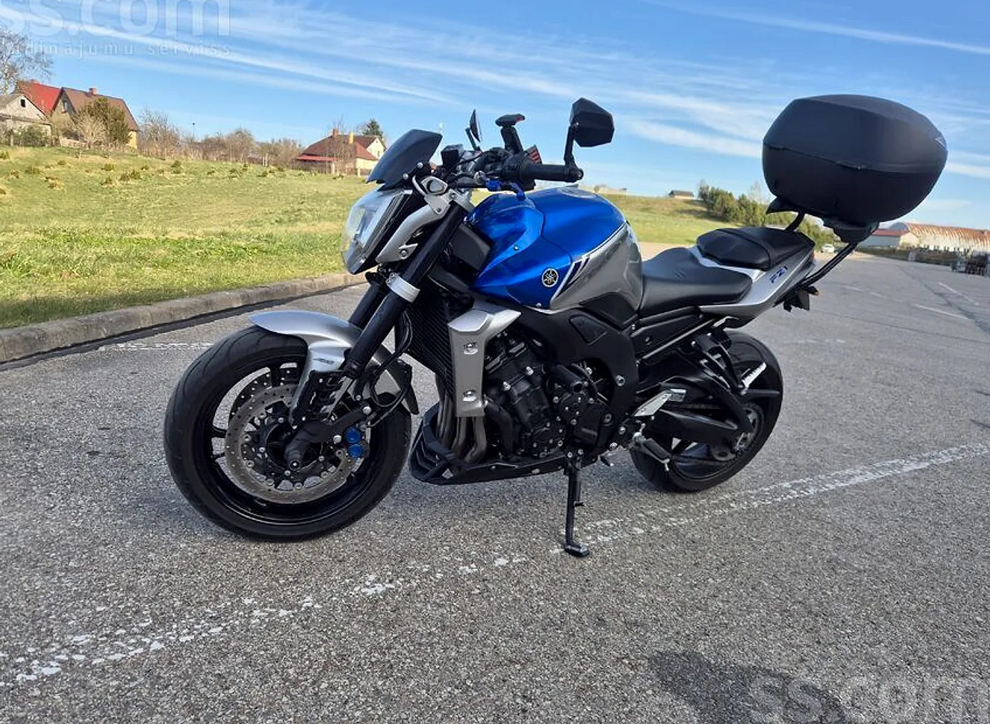 Yamaha Fzin
