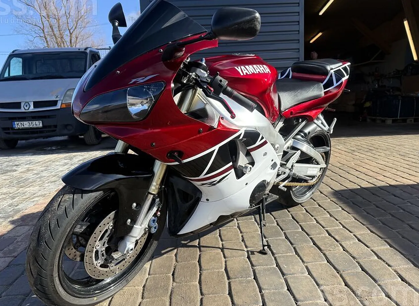 Yamaha R1, 2001. gads