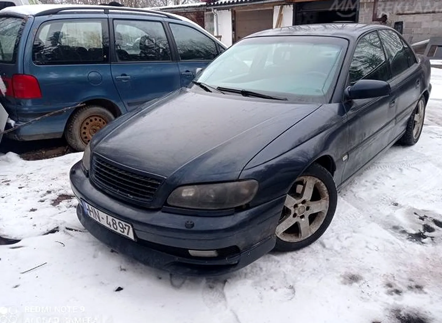 Opel Omega, 2000. gads