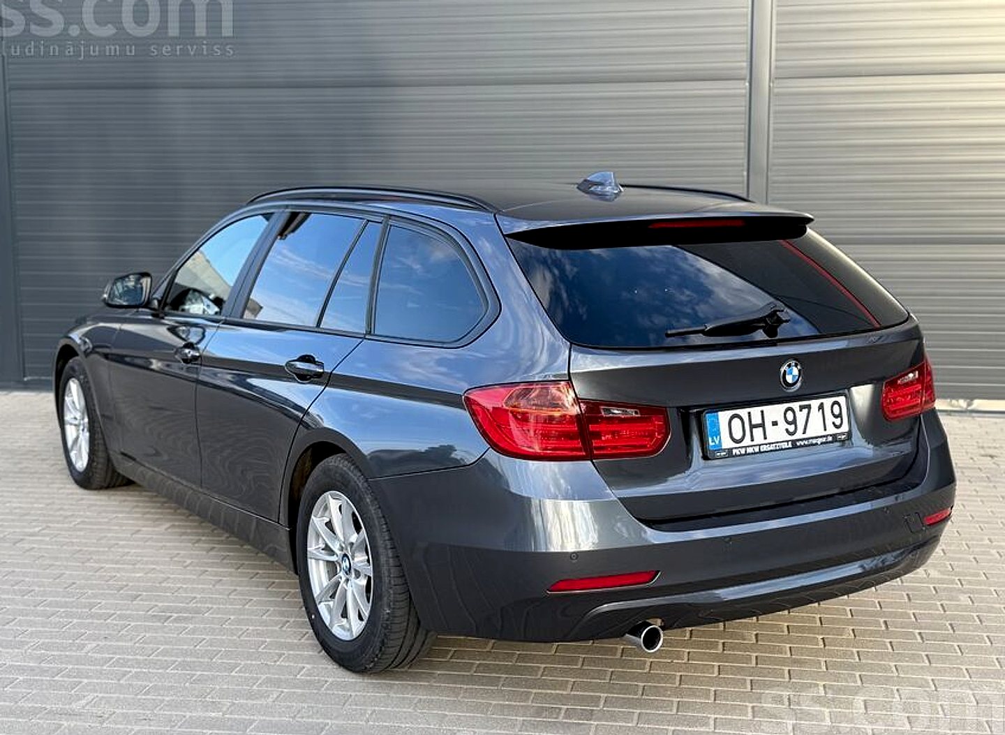 BMW 320 — foto 5