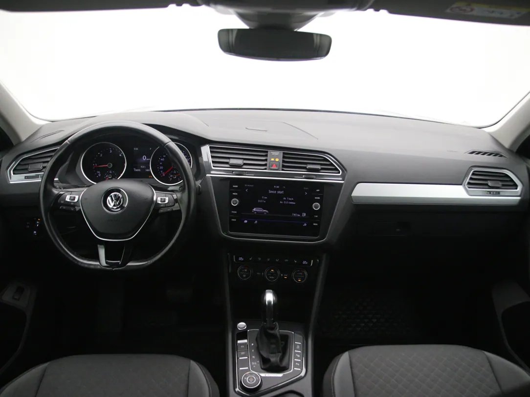 Volkswagen Tiguan — foto 3