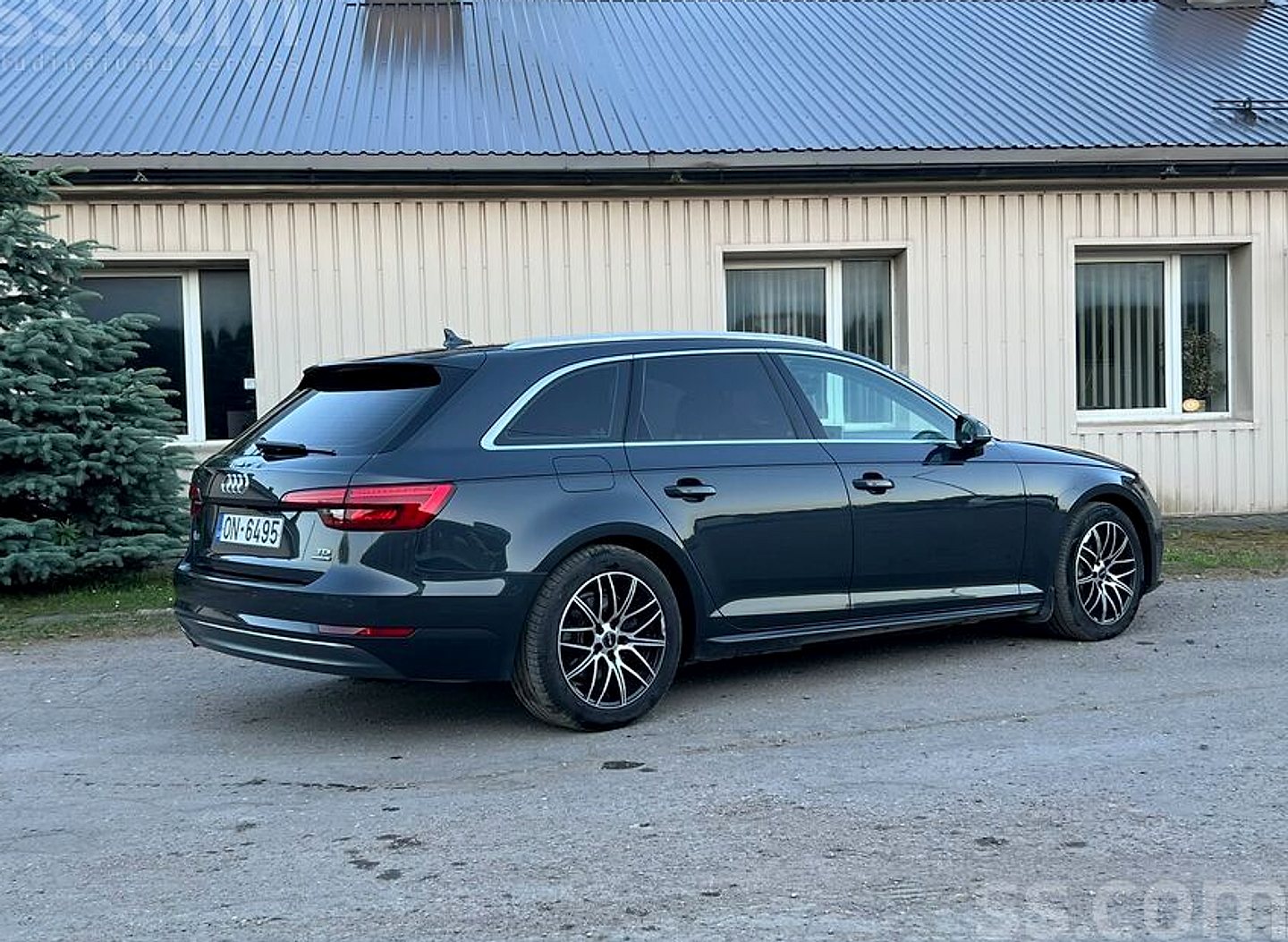 Audi A4 — foto 2