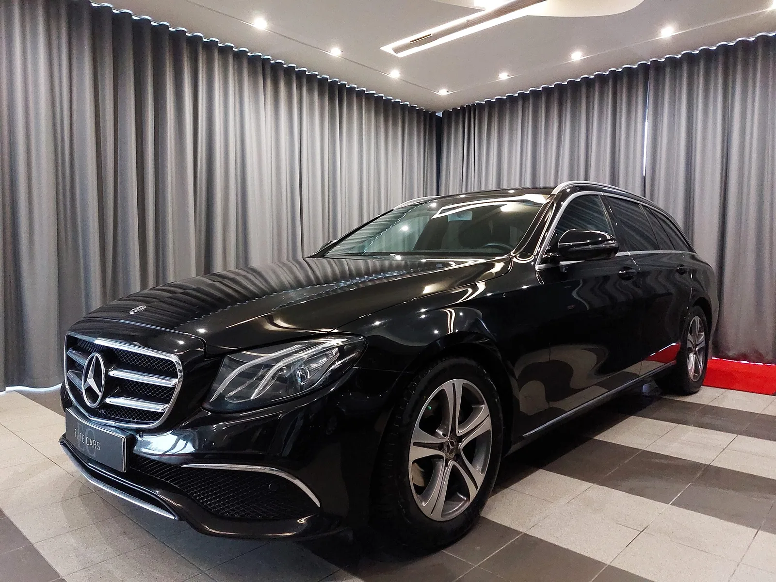 Mercedes-Benz E200 d, 2018. gads