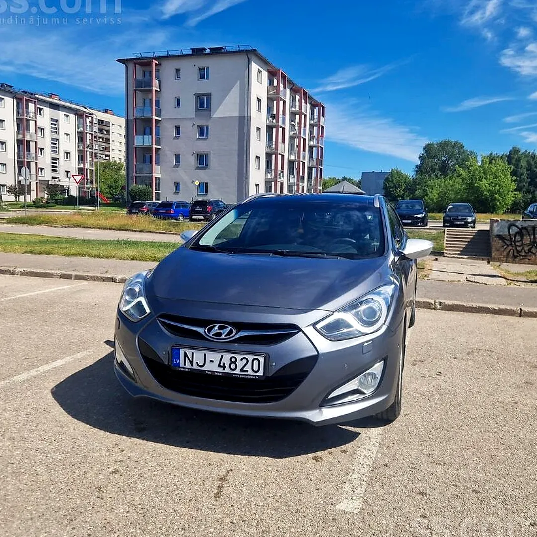 Hyundai i40, 2011. gads