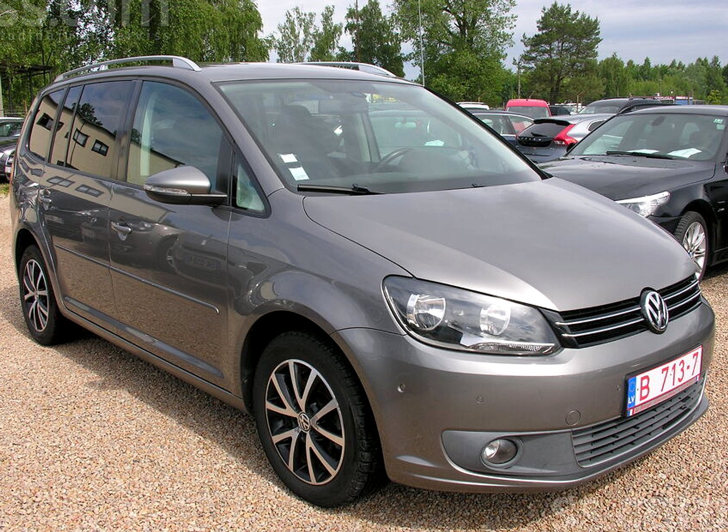 Volkswagen Touran — foto 2