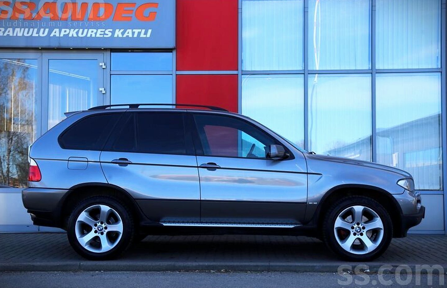 BMW X5 — foto 3
