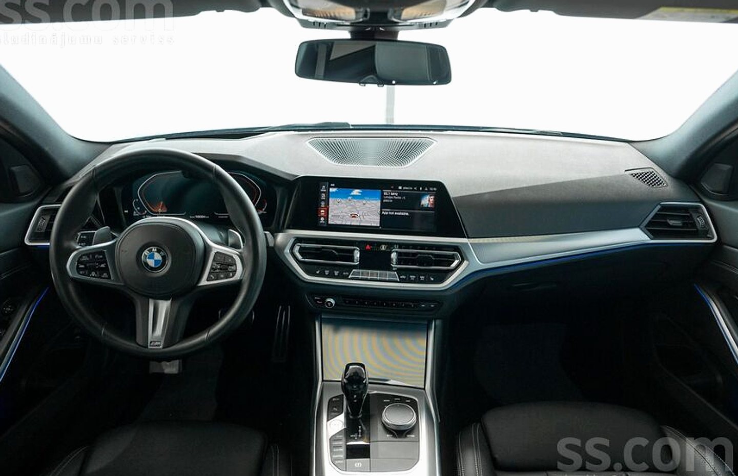 BMW 320 — foto 6