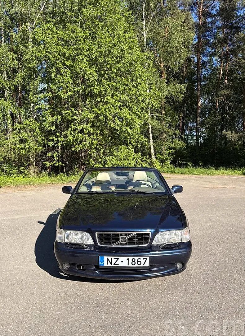 Volvo C70, 2004. gads