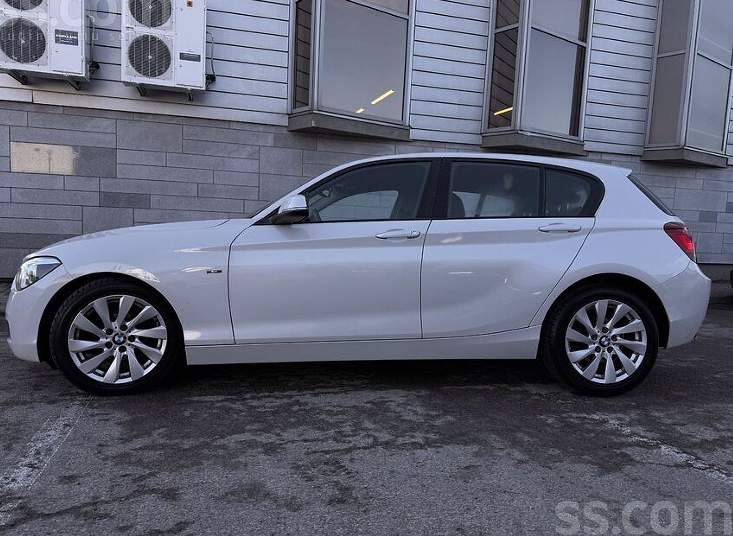 BMW 116 — foto 2