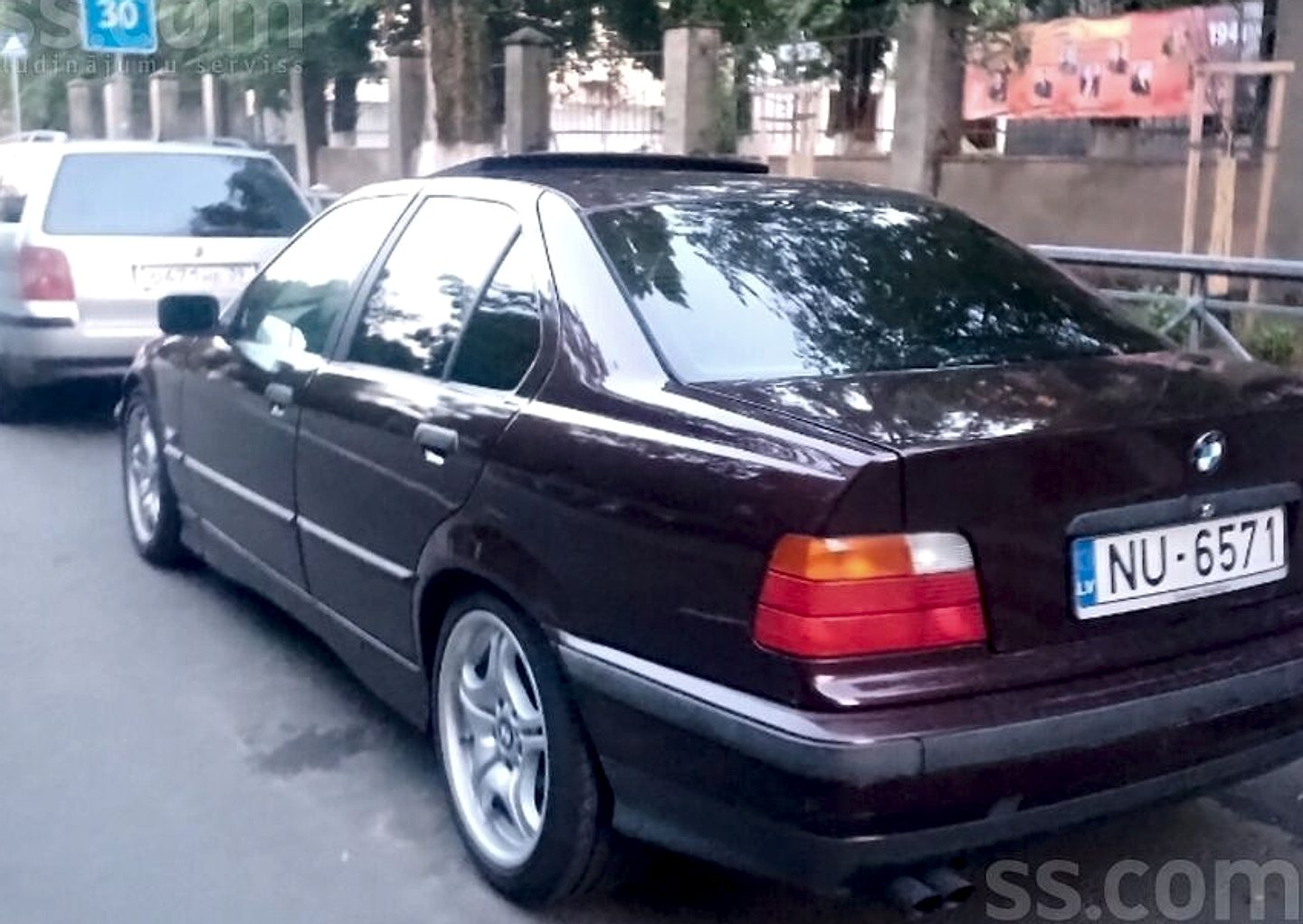 BMW 325 — foto 3