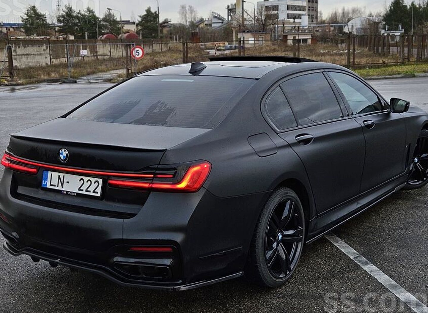 BMW 740 — foto 5