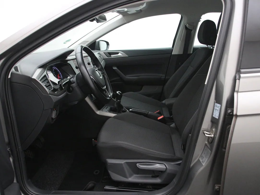Volkswagen Polo — foto 5