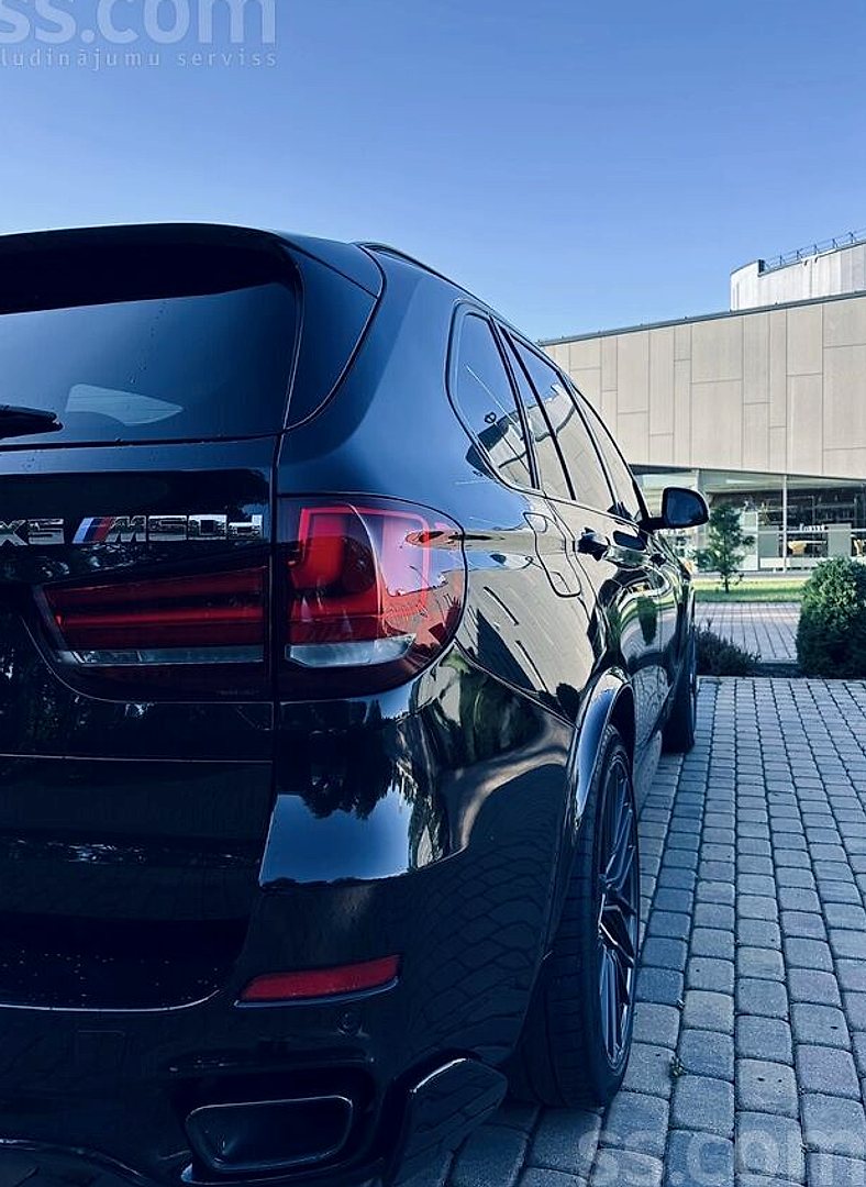 BMW X5 — foto 5