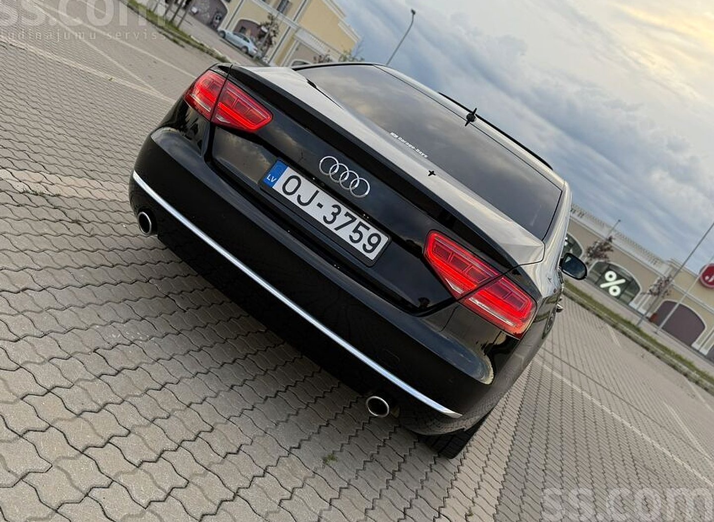 Audi A8 — foto 5