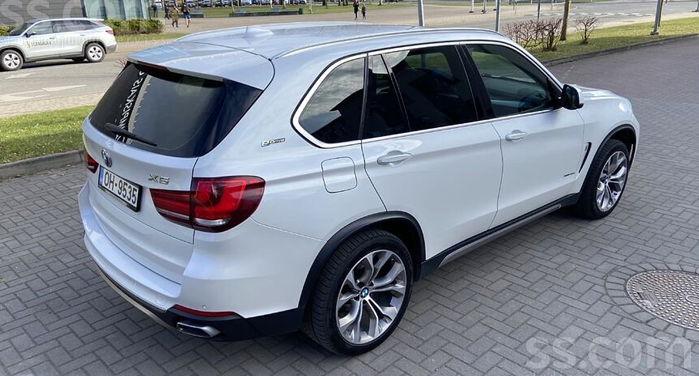BMW X5 — foto 6