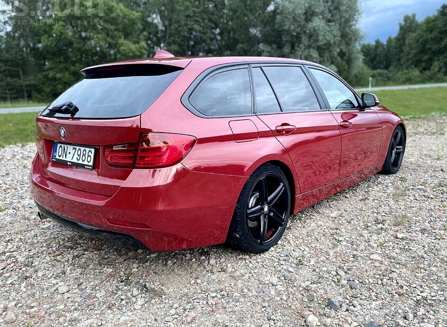 BMW 320 — foto 2