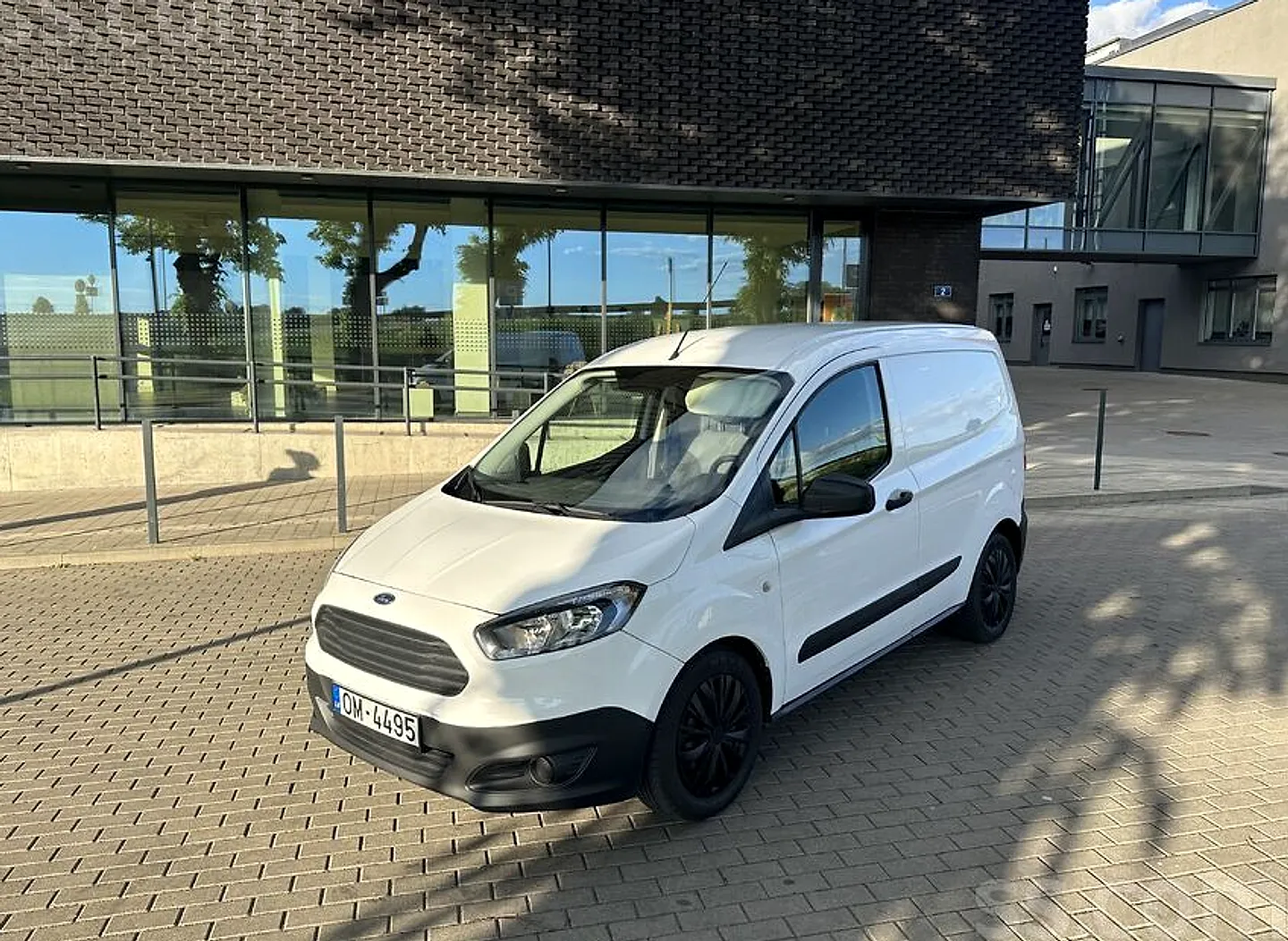 Ford Courier, 2017. gads