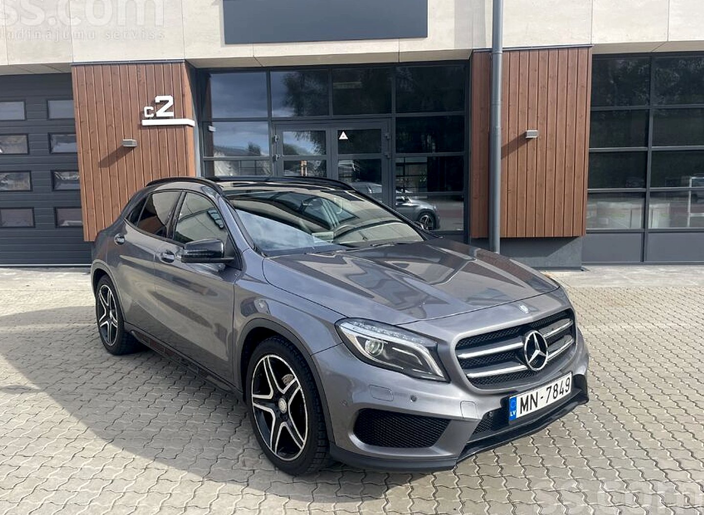 Mercedes-Benz GLA200 — foto 3