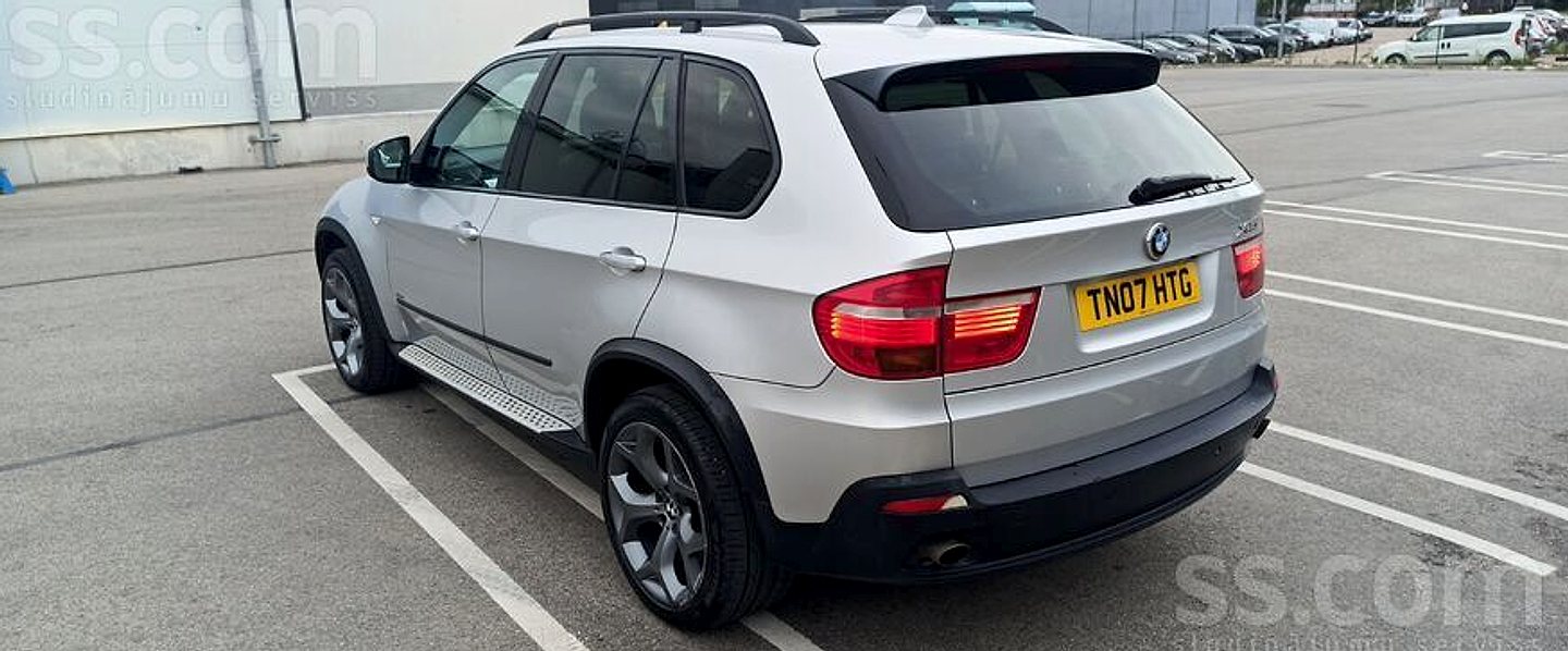 BMW X5 — foto 4