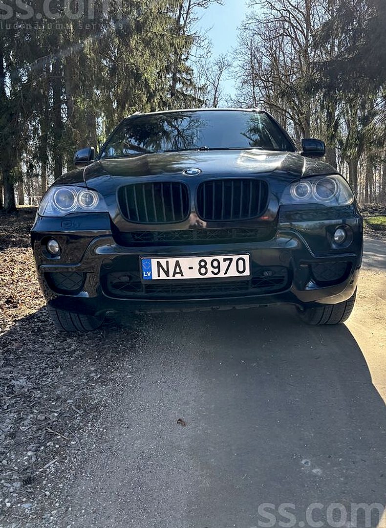 BMW X5 — foto 3