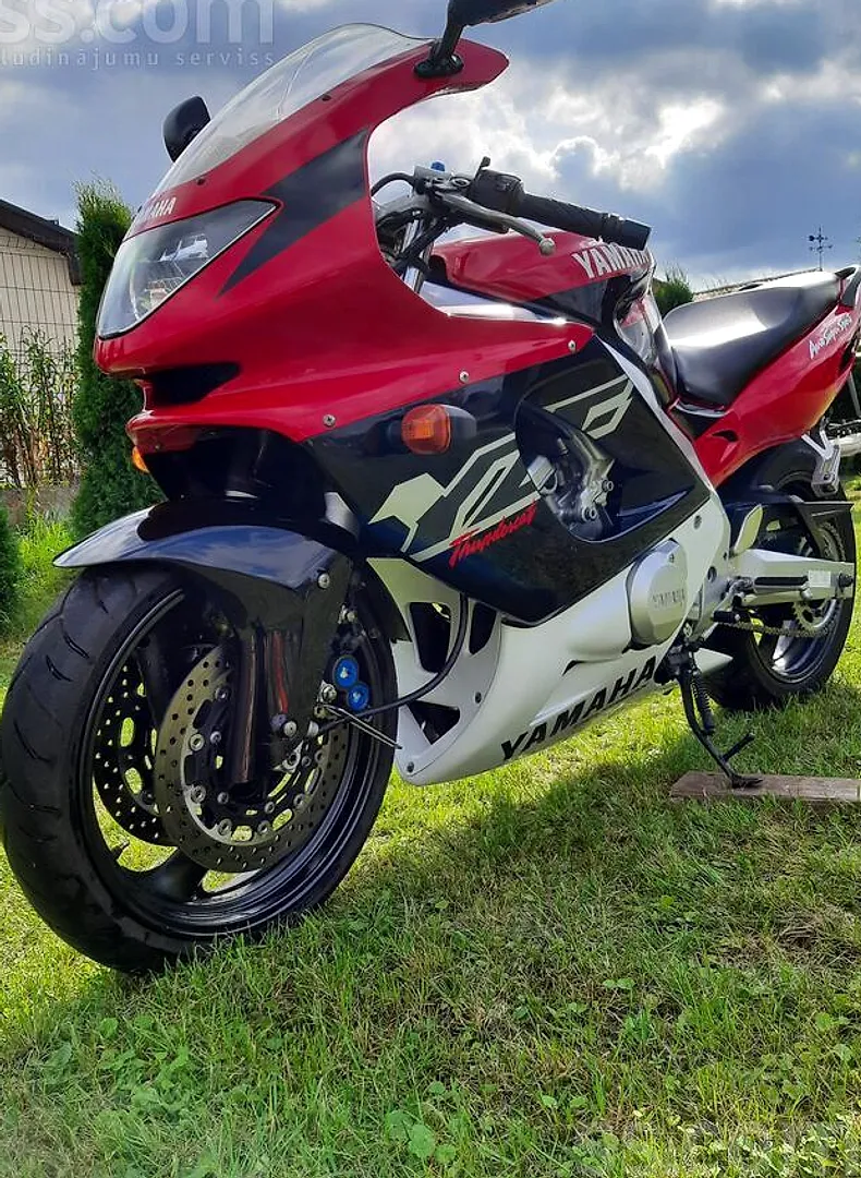 Yamaha Yzf thundercat