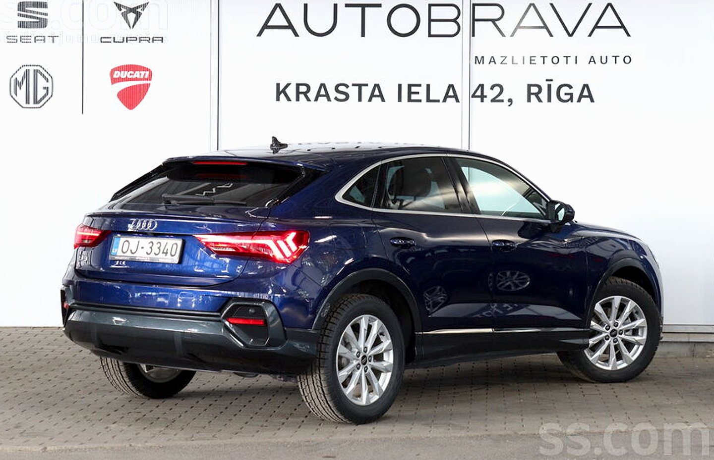 Audi Q3 — foto 6