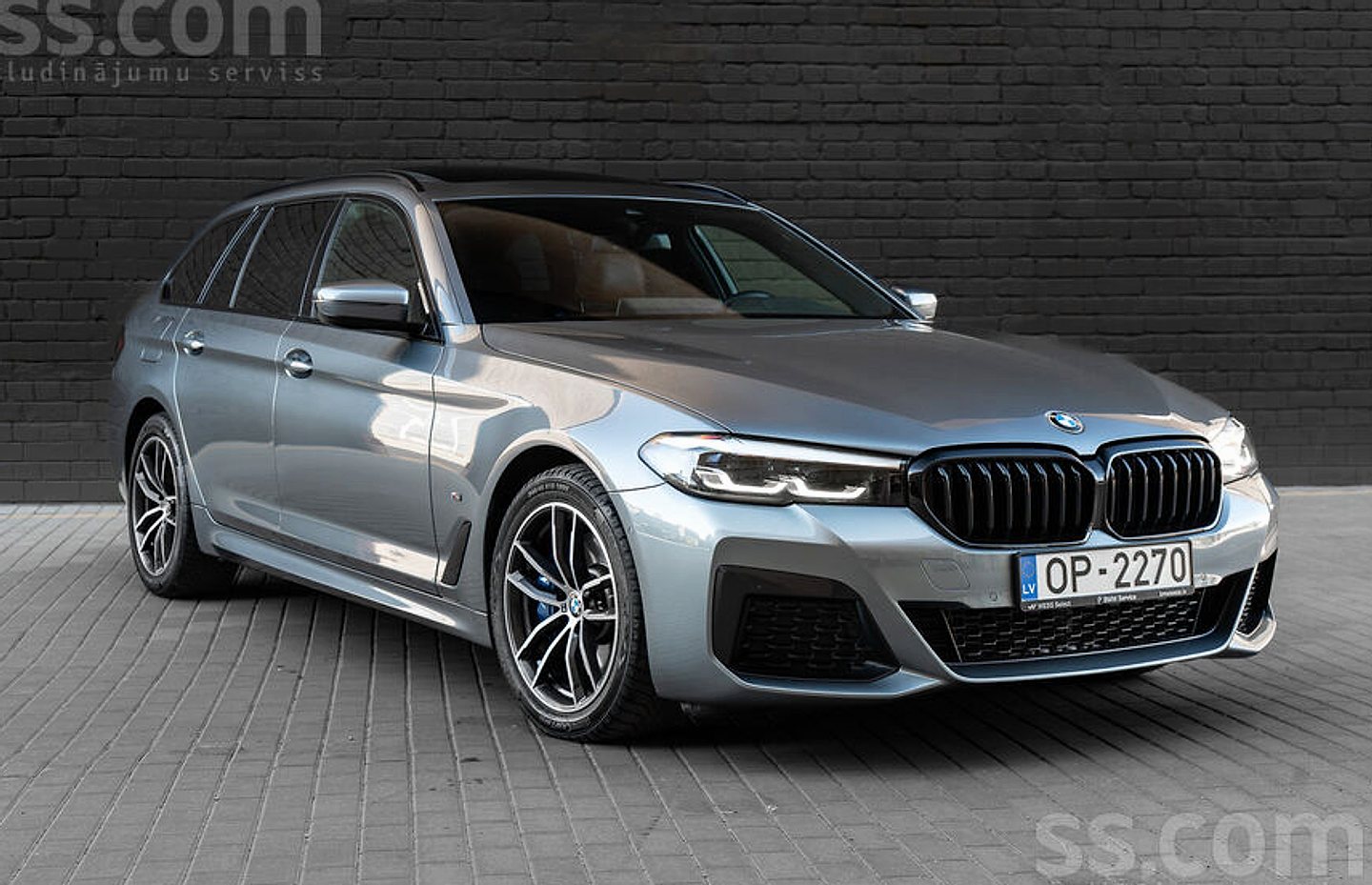 BMW 530 — foto 2