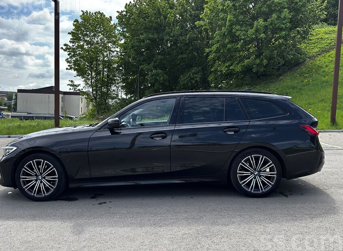 BMW 320 — foto 2