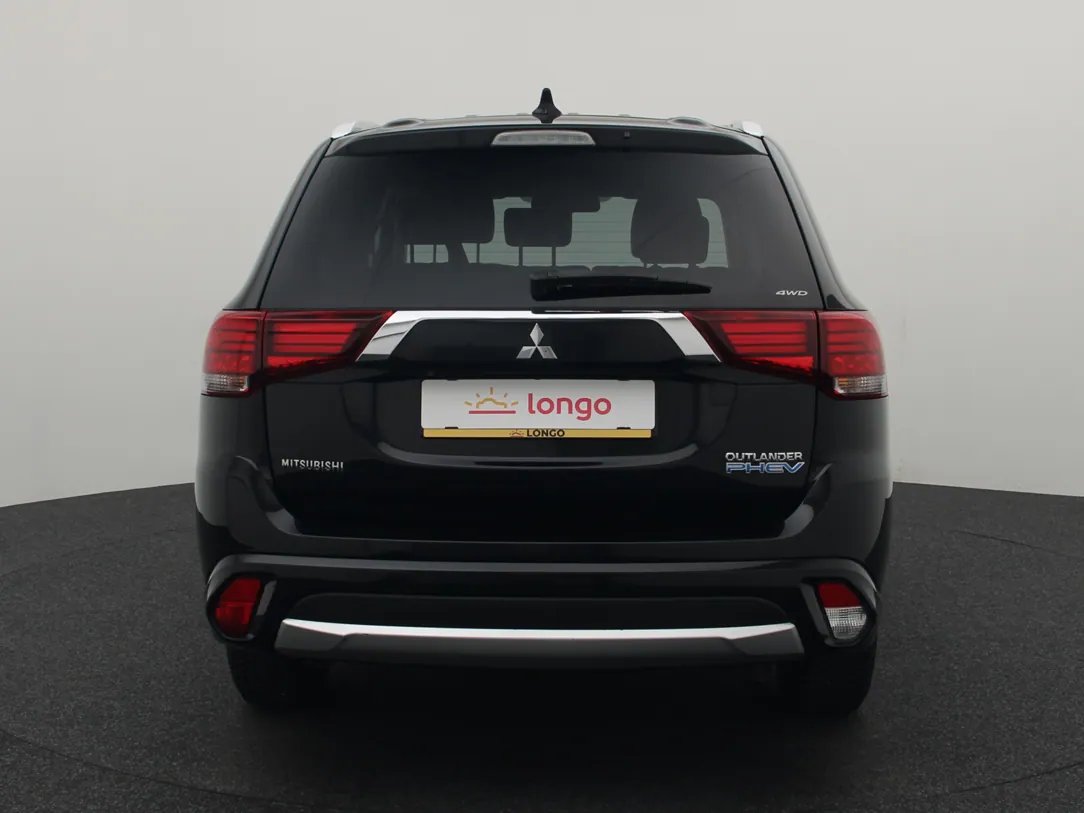 MITSUBISHI Outlander — foto 6